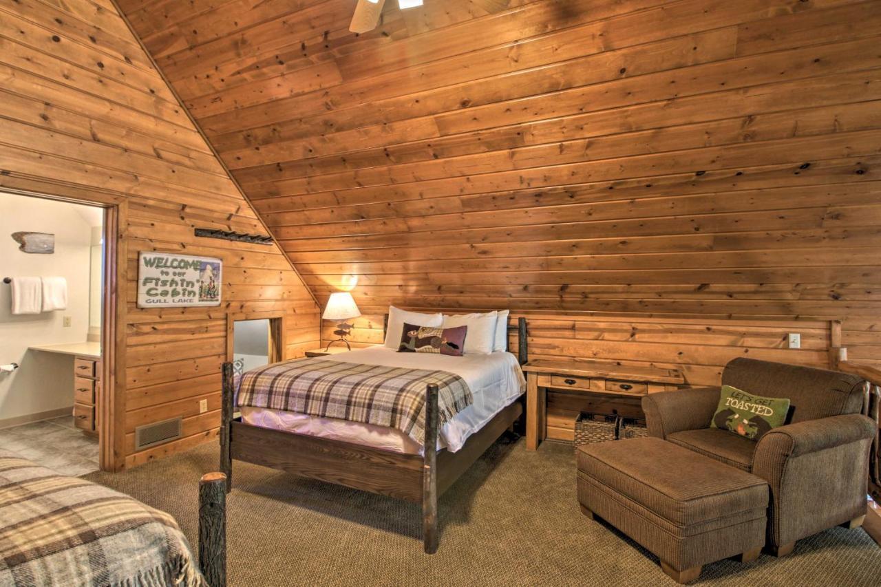 Alluring Nisswa Cabin On Gull Lake With Fireplace! Extérieur photo
